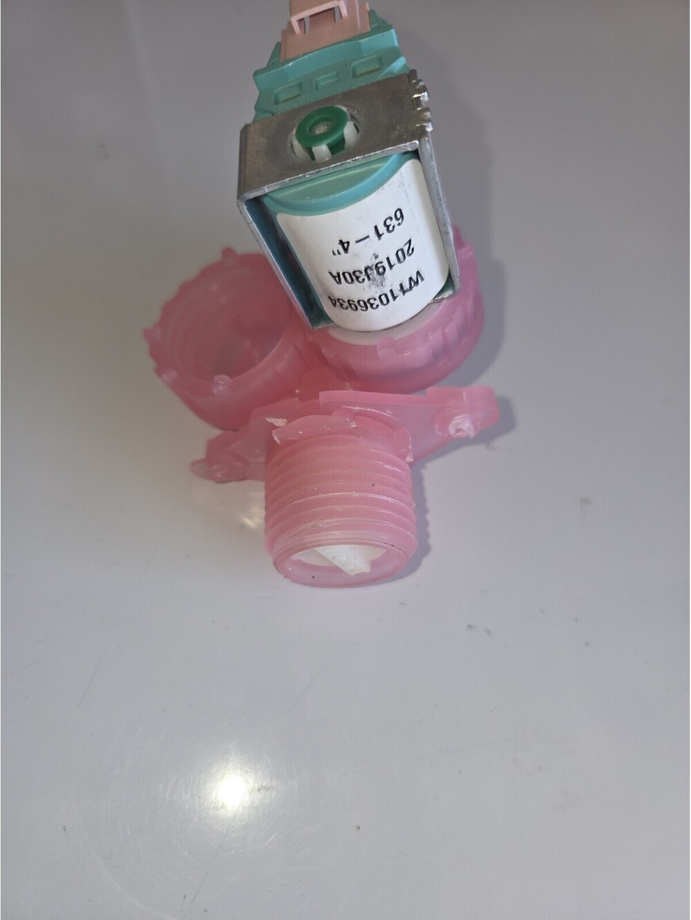 OEM FACTORY Whirlpool Washer Water Inlet Valve W11036934 SE2